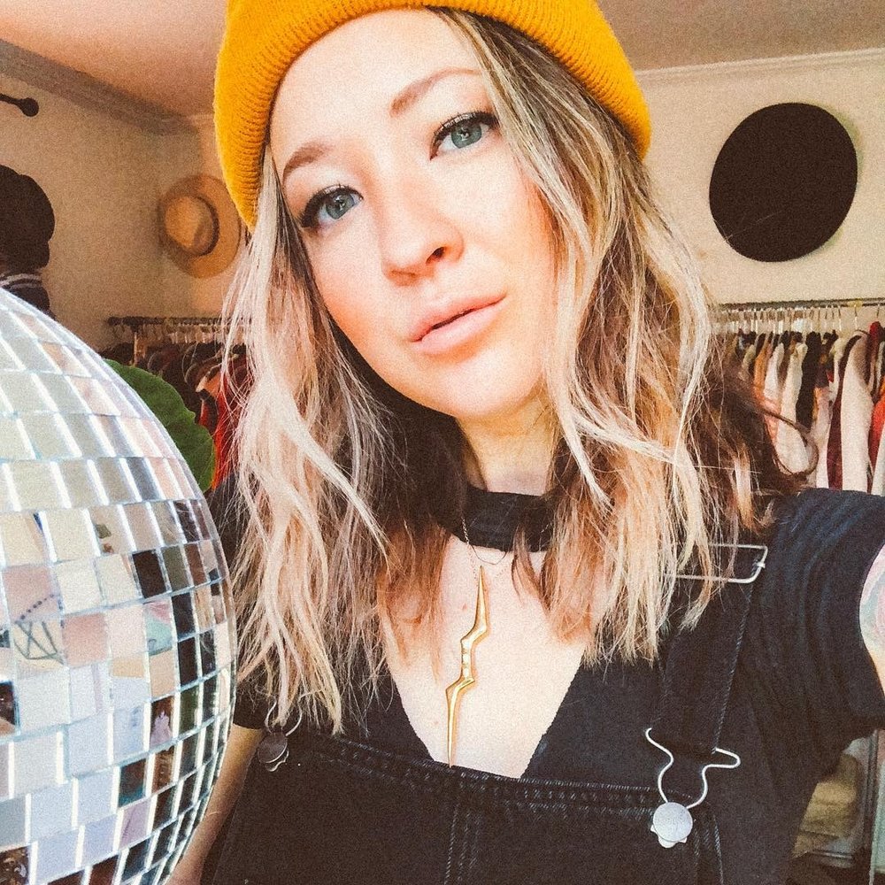 HIGHLIGHTS (BALAYAGE/OMBRE/HAIRPAINTING) - $275+    SINGLE PROCESS - $165+    LEAH IS NOT BOOKING NEW CLIENTS AT THIS TIME.